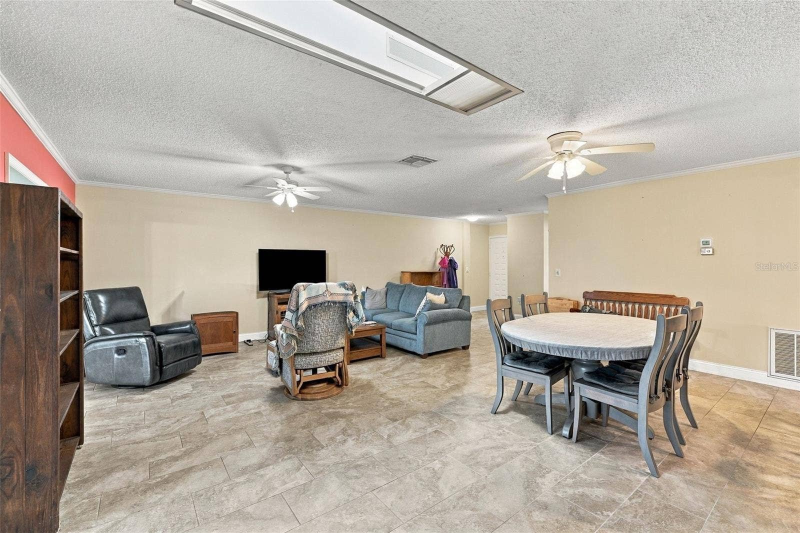 2519 LONIGAN PLACE, #287, Sun City Center, FL 33573 Family Room/Dining Room Combo
