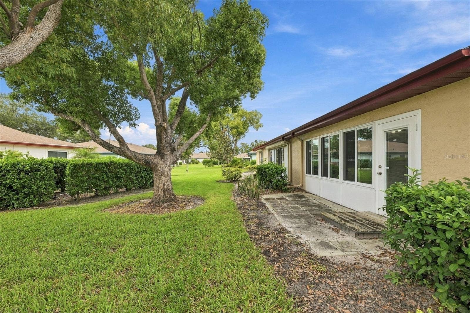2519 LONIGAN PLACE, #287, Sun City Center, FL 33573 Back Yard