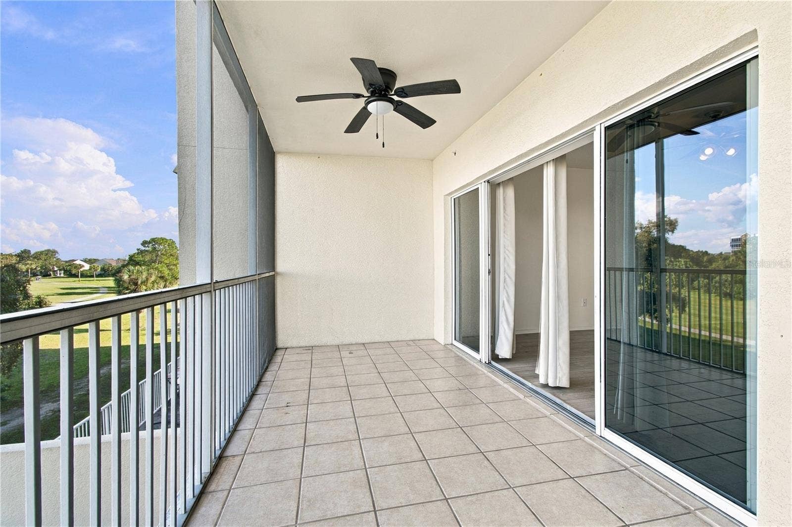 1200 COUNTRY CLUB DRIVE, #3202, Largo, FL 33771 1200 COUNTRY CLUB DRIVE, #3202, Largo, FL 33771