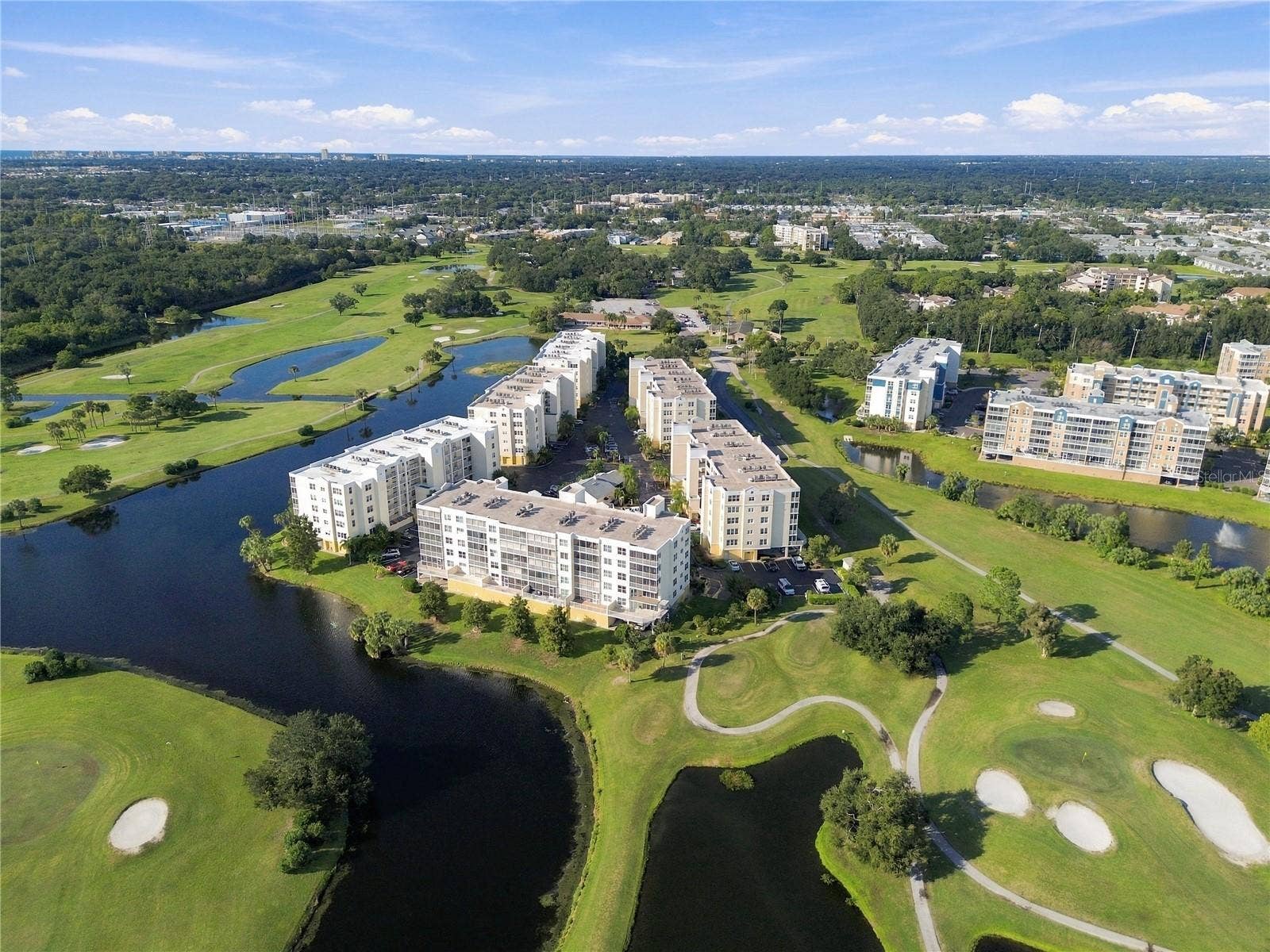 1200 COUNTRY CLUB DRIVE, #3202, Largo, FL 33771 1200 COUNTRY CLUB DRIVE, #3202, Largo, FL 33771