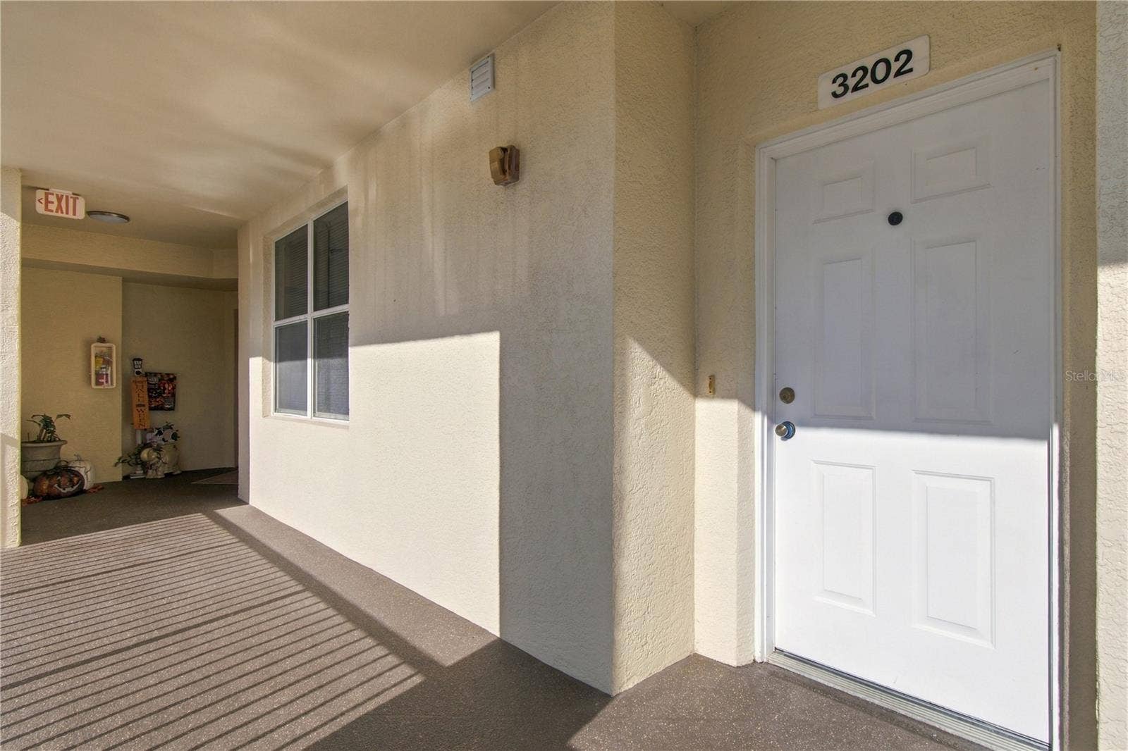1200 COUNTRY CLUB DRIVE, #3202, Largo, FL 33771 #3202