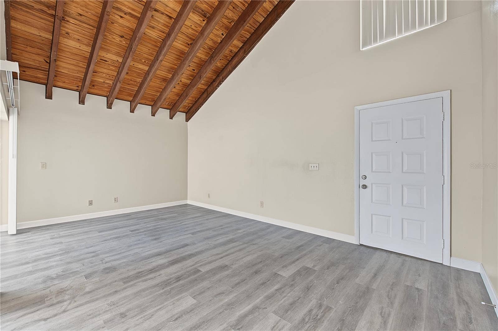 2729 FOXFIRE COURT, #C, Clearwater, FL 33761 Dining Room, Private walled outside patio to the right, lots of sunlight.