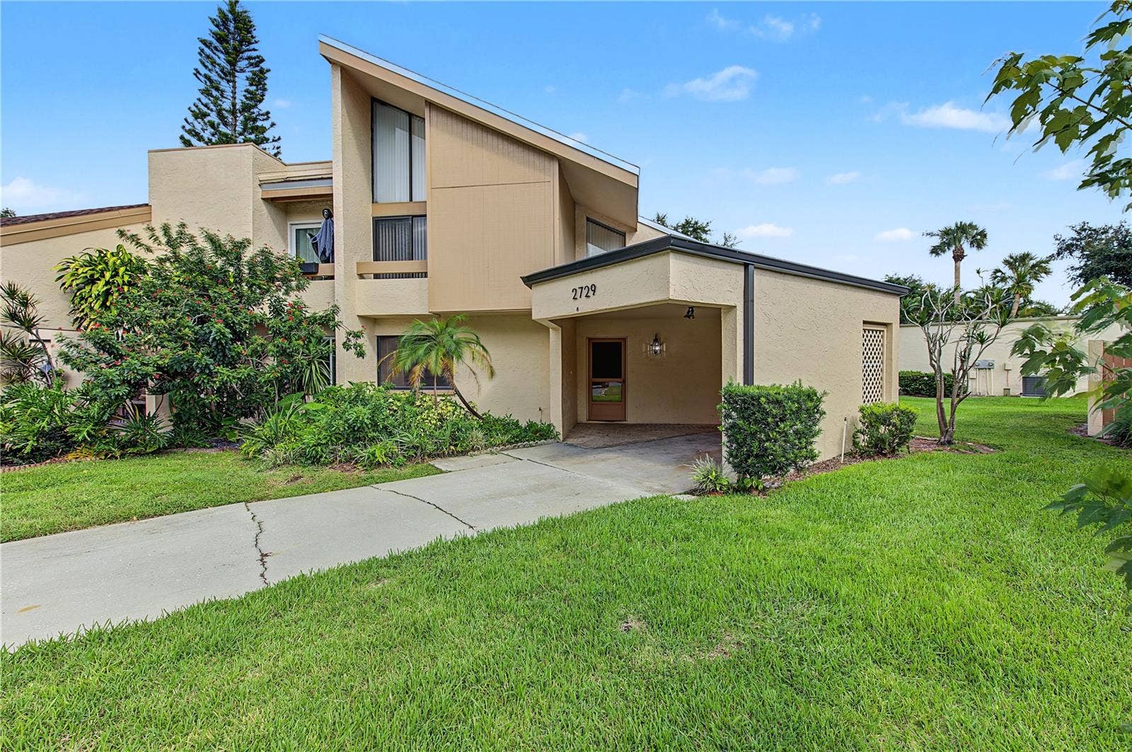 2729 FOXFIRE COURT, #C, Clearwater, FL 33761 2729 FOXFIRE COURT, #C, Clearwater, FL 33761