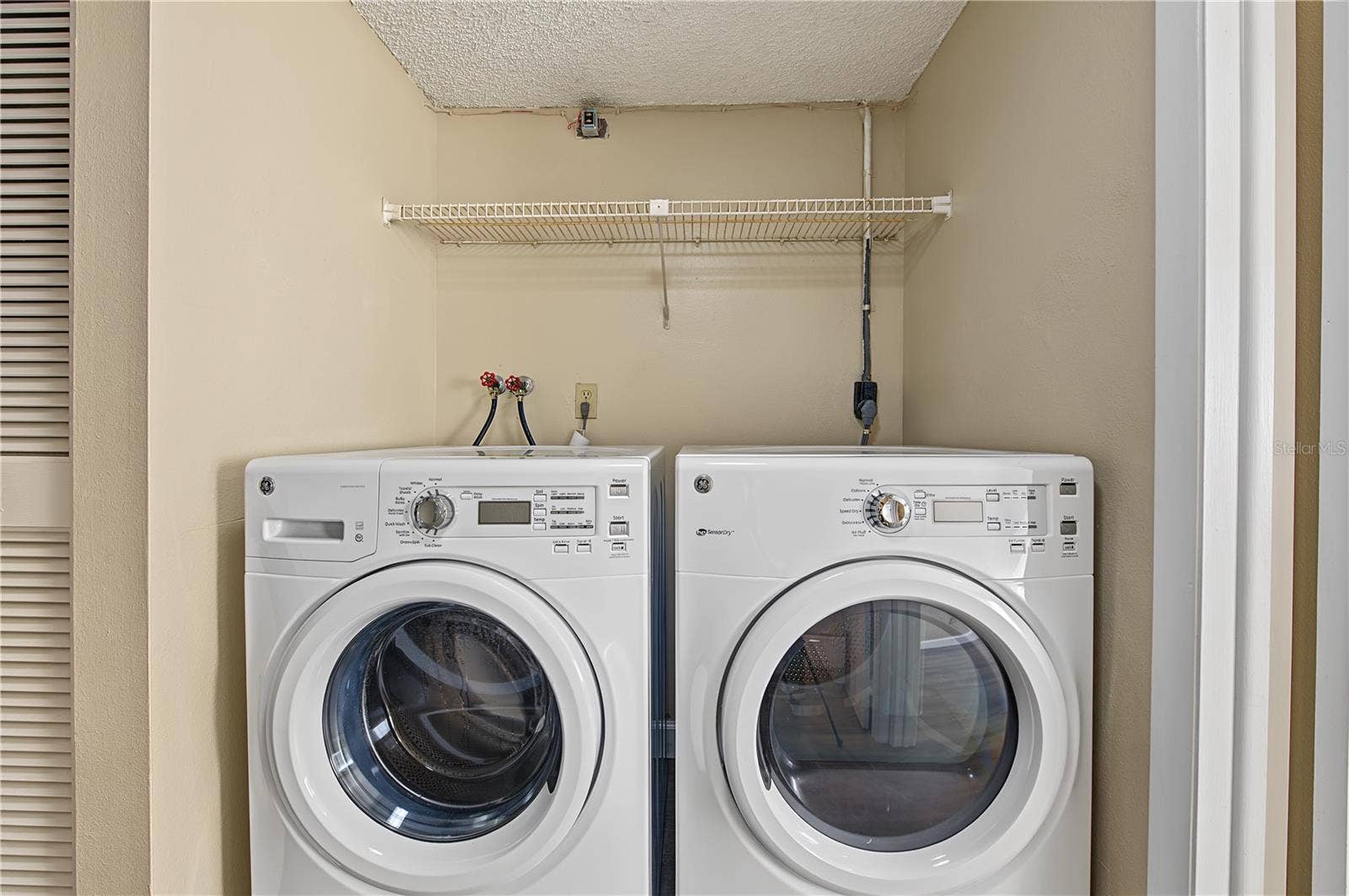 2729 FOXFIRE COURT, #C, Clearwater, FL 33761 Laundry Room downstairs