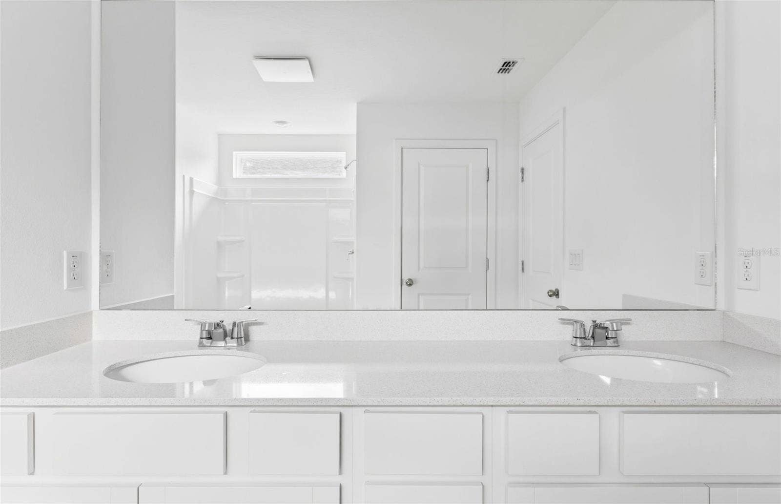 10426 HIDDEN BANKS GLEN, Parrish, FL 34219 Model Representation