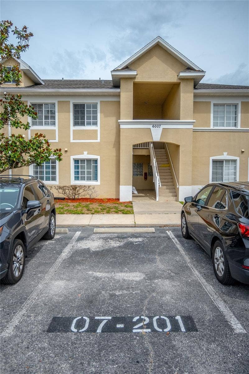 6007 SKYDALE WAY, #201, Riverview, FL 33578 6007 SKYDALE WAY, #201, Riverview, FL 33578