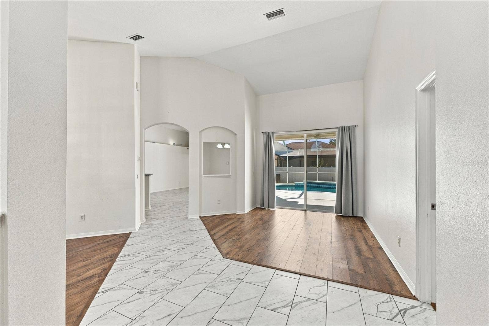 4307 BROOKE DRIVE, Valrico, FL 33594 4307 BROOKE DRIVE, Valrico, FL 33594
