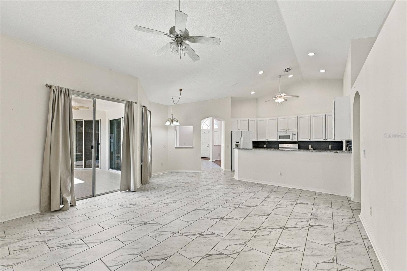 4307 BROOKE DRIVE, Valrico, FL 33594 4307 BROOKE DRIVE, Valrico, FL 33594