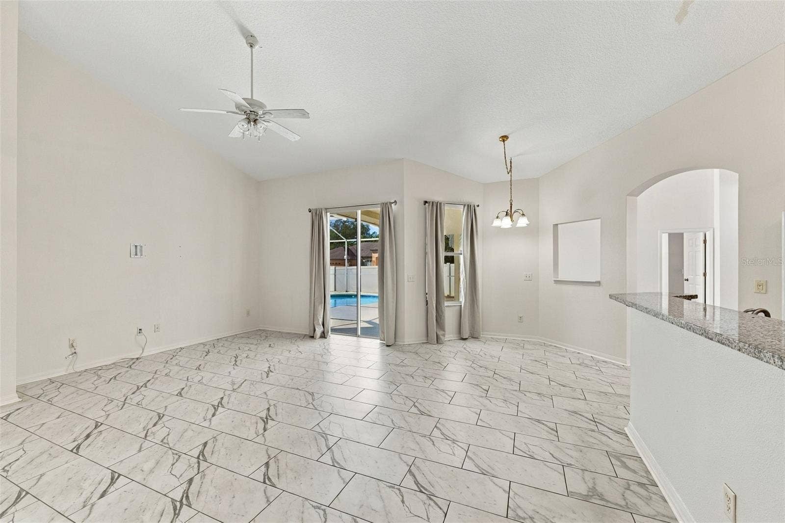 4307 BROOKE DRIVE, Valrico, FL 33594 4307 BROOKE DRIVE, Valrico, FL 33594