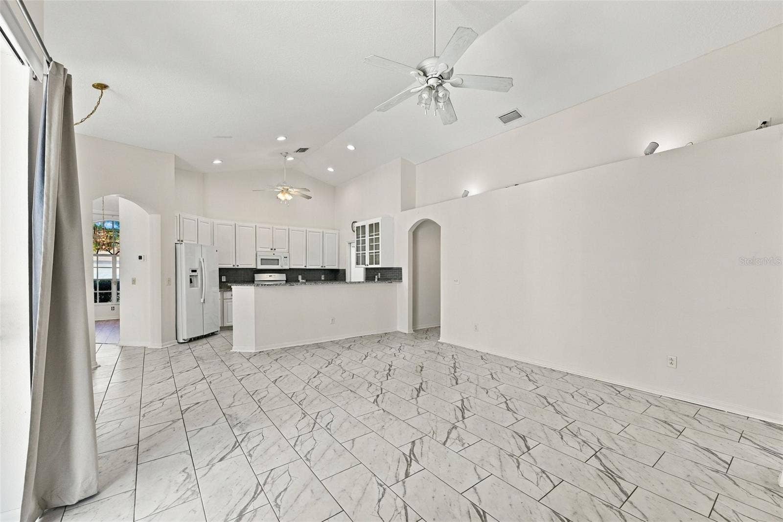 4307 BROOKE DRIVE, Valrico, FL 33594 4307 BROOKE DRIVE, Valrico, FL 33594