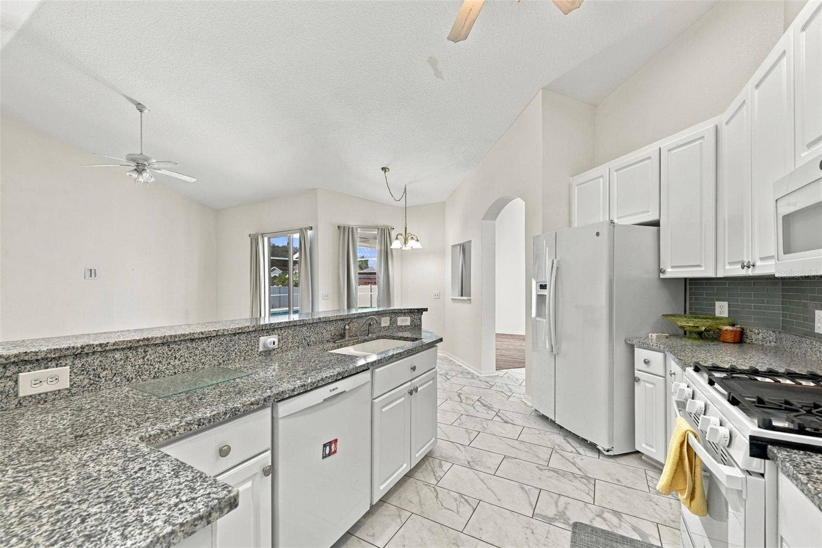 4307 BROOKE DRIVE, Valrico, FL 33594 4307 BROOKE DRIVE, Valrico, FL 33594