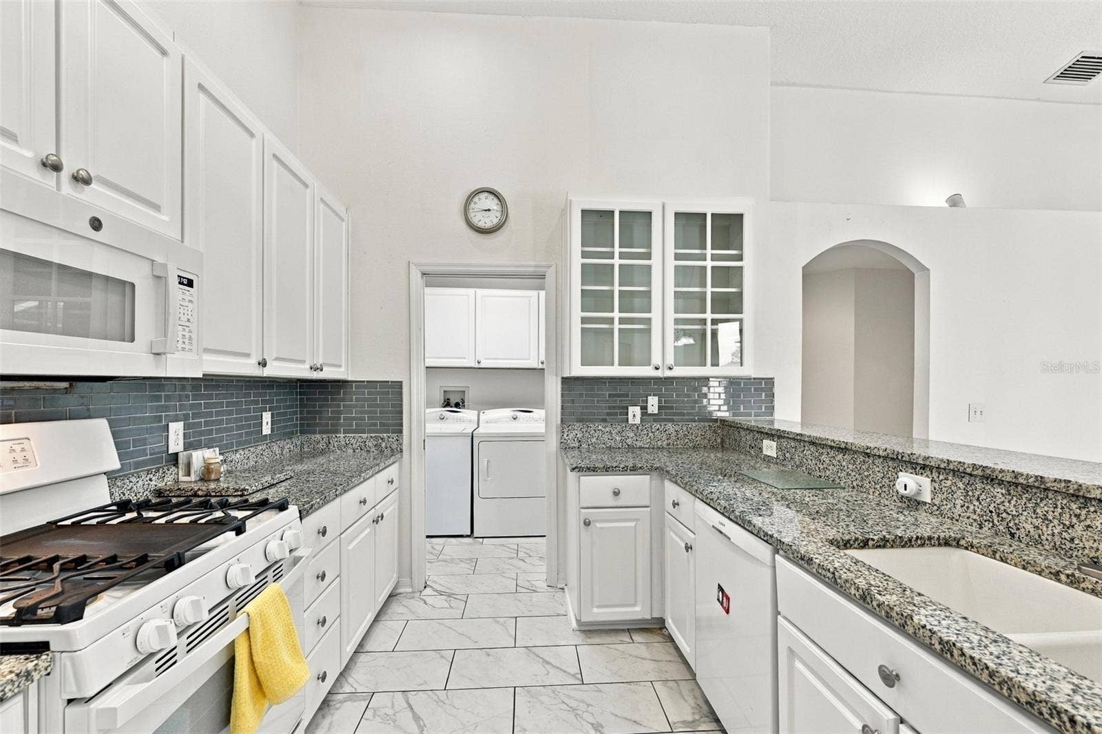 4307 BROOKE DRIVE, Valrico, FL 33594 4307 BROOKE DRIVE, Valrico, FL 33594