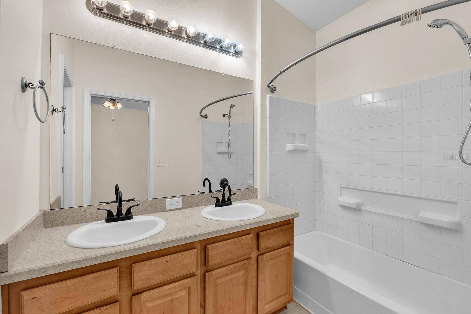 9020 MOONLIT MEADOWS LOOP, Riverview, FL 33578 9020 MOONLIT MEADOWS LOOP, Riverview, FL 33578