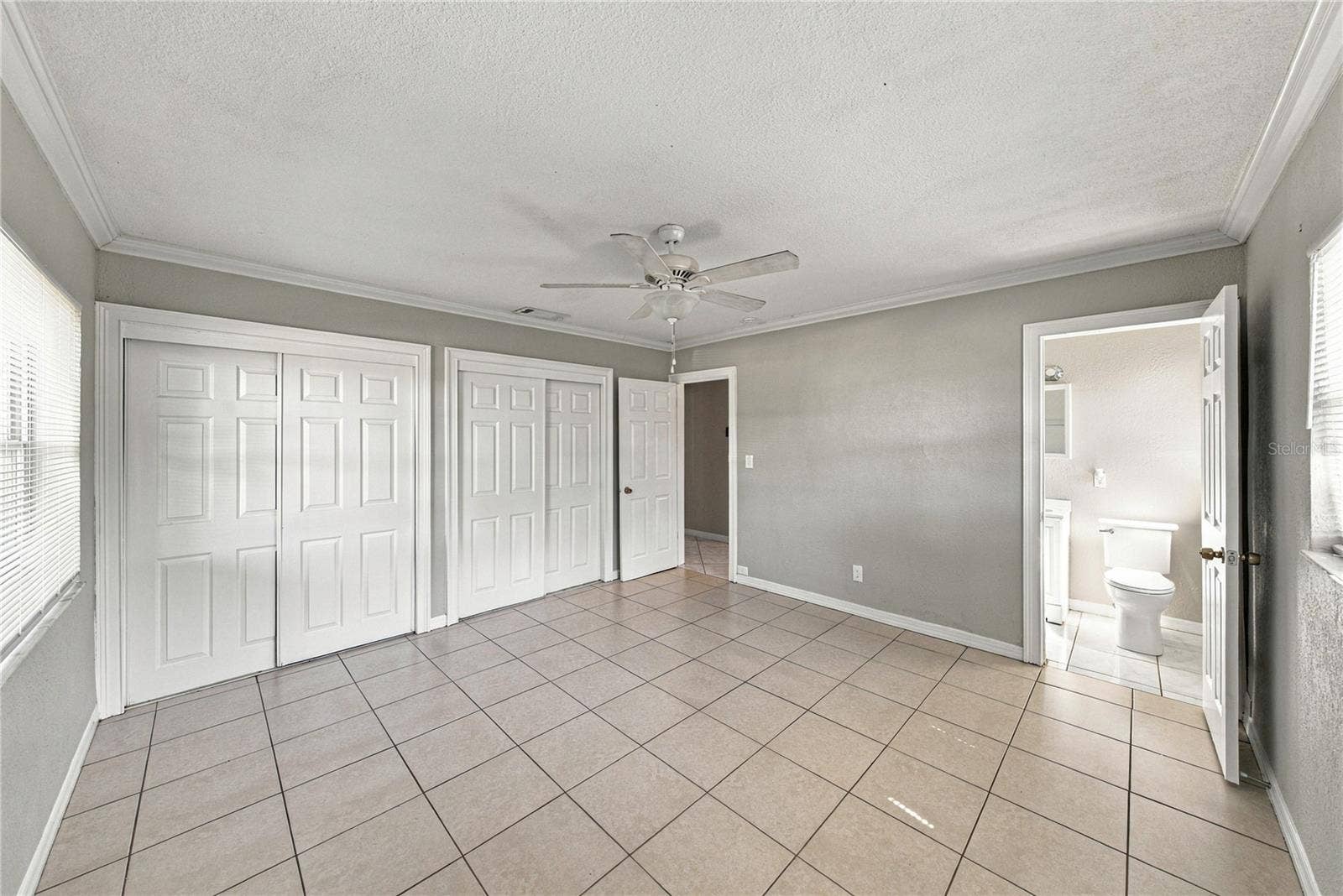 4260 NARVAREZ WAY S, St Petersburg, FL 33712