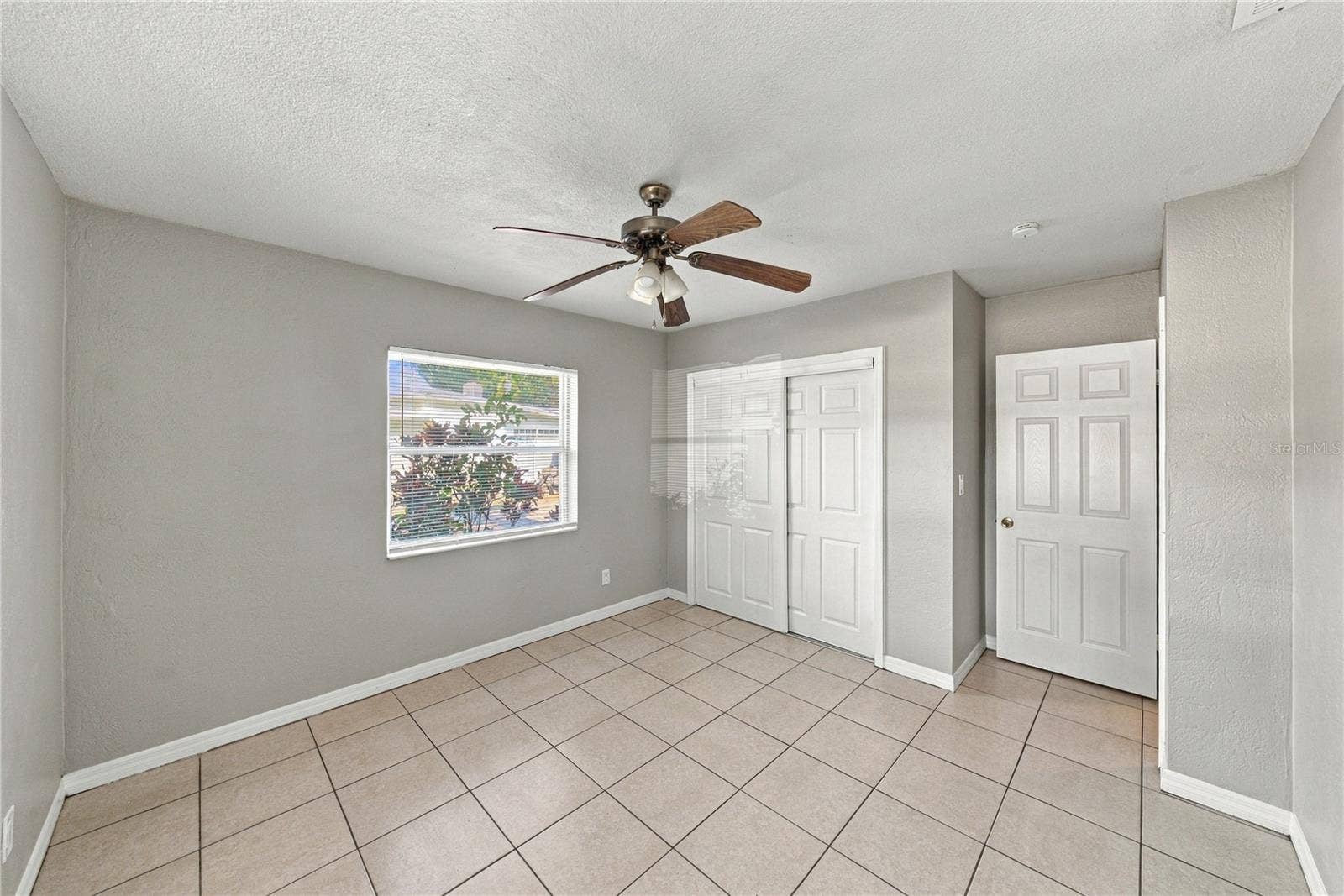 4260 NARVAREZ WAY S, St Petersburg, FL 33712