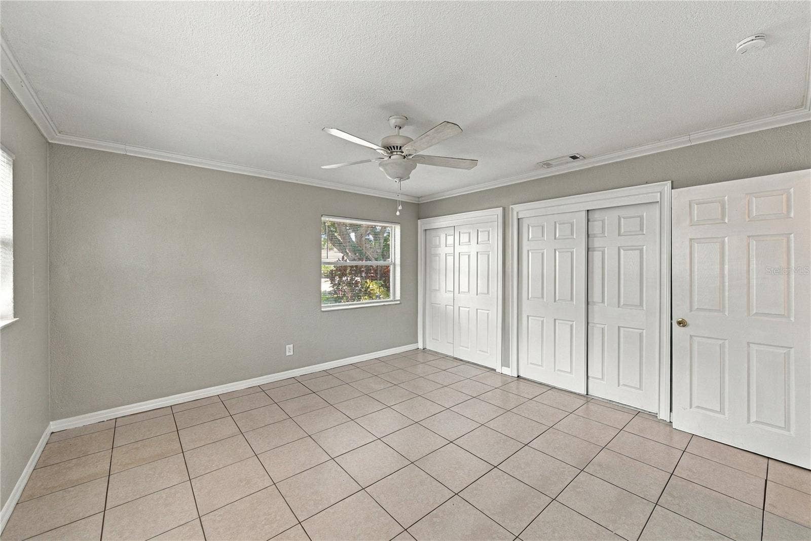 4260 NARVAREZ WAY S, St Petersburg, FL 33712