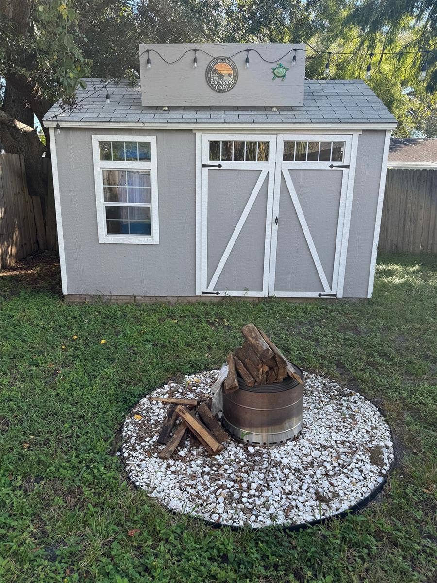 Shed