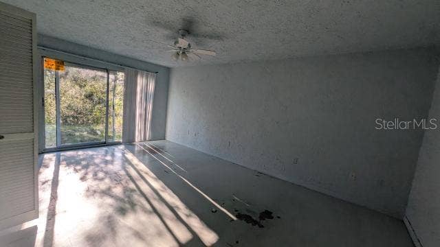 8568 HEATHER BOULEVARD, Weeki Wachee, FL 34613 8568 HEATHER BOULEVARD, Weeki Wachee, FL 34613