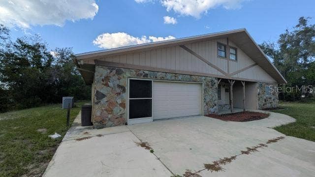 8568 HEATHER BOULEVARD, Weeki Wachee, FL 34613 8568 HEATHER BOULEVARD, Weeki Wachee, FL 34613