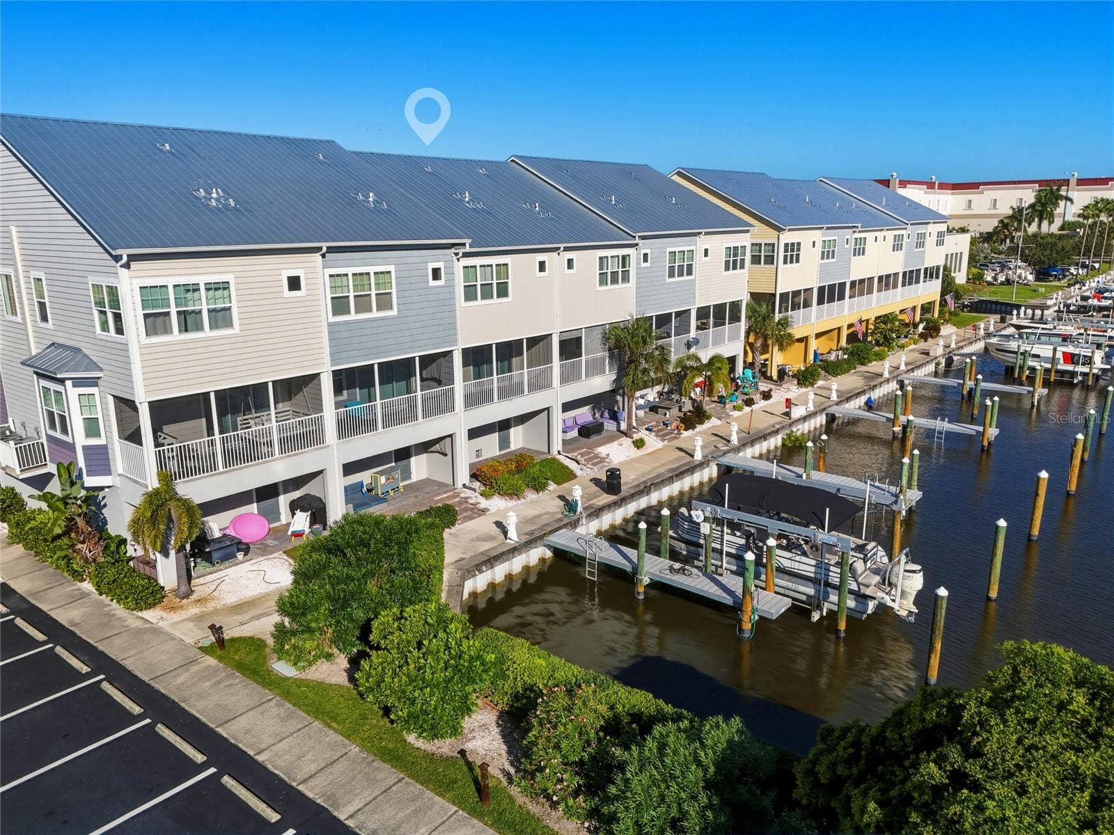 6072 MOORINGS DRIVE S, St Petersburg, FL 33712 6072 MOORINGS DRIVE S, St Petersburg, FL 33712