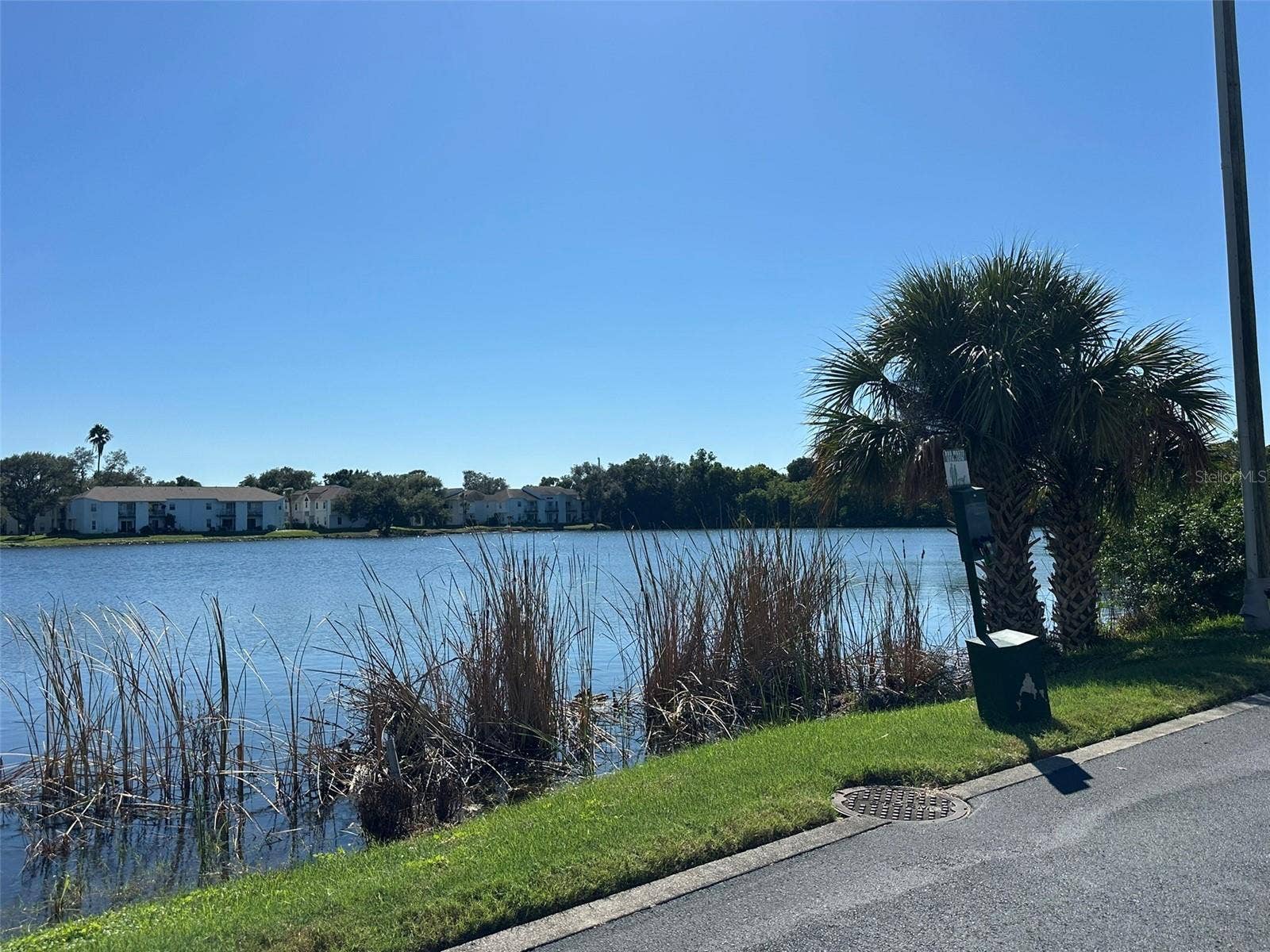 6072 MOORINGS DRIVE S, St Petersburg, FL 33712 6072 MOORINGS DRIVE S, St Petersburg, FL 33712