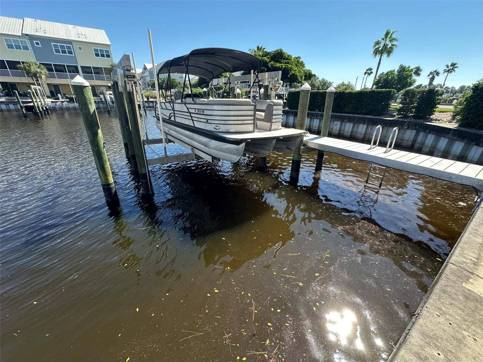6072 MOORINGS DRIVE S, St Petersburg, FL 33712 6072 MOORINGS DRIVE S, St Petersburg, FL 33712