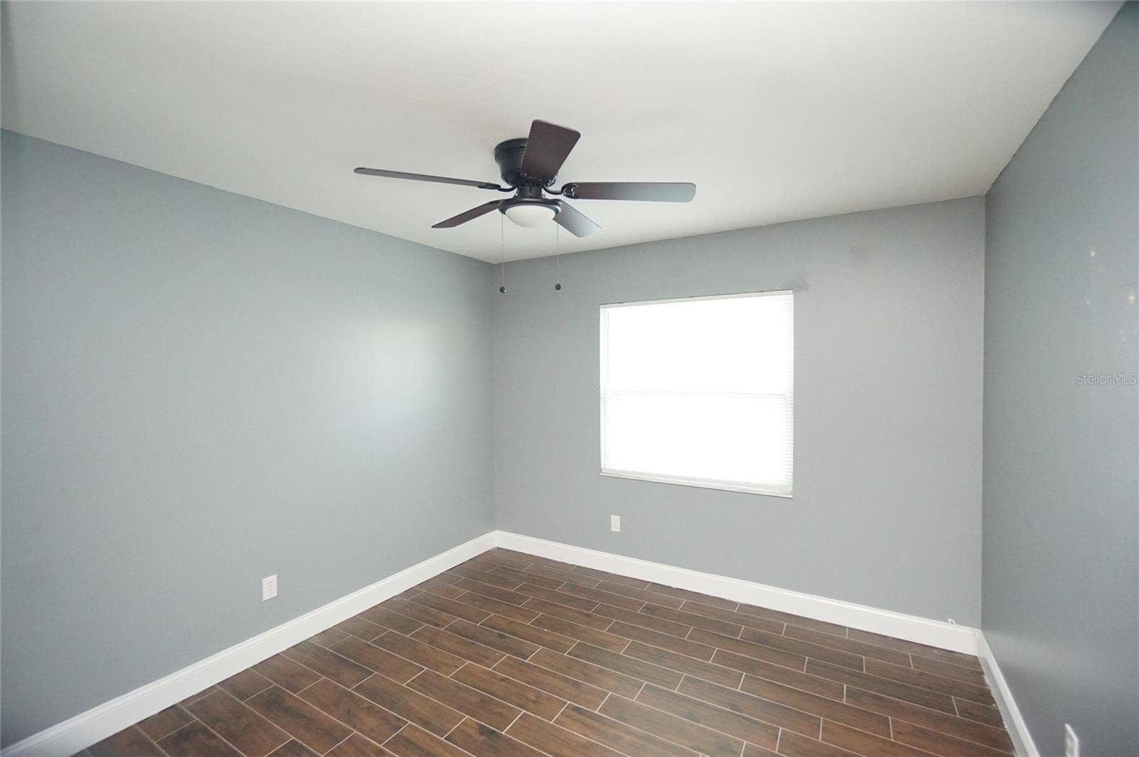1810 E OSBORNE AVENUE, Tampa, FL 33610
