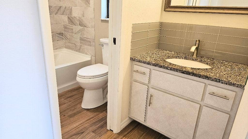3009 NANSEN LANE, North Port, FL 34286 3009 NANSEN LANE, North Port, FL 34286