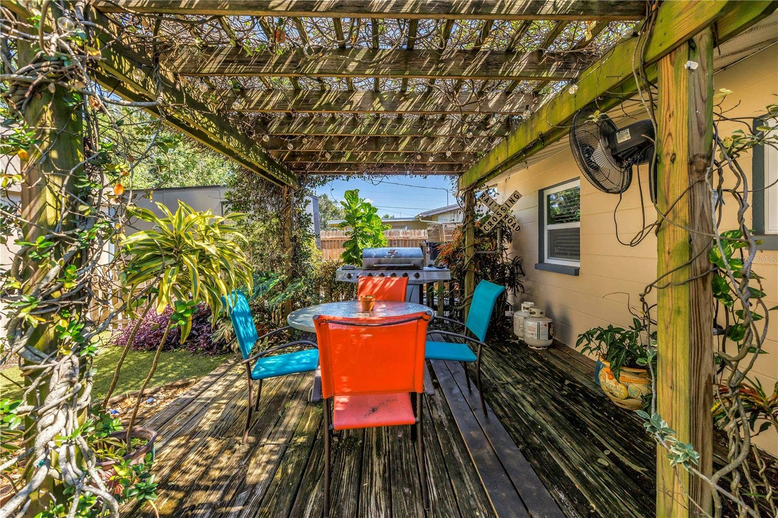 Seating for 4 and plenty of space for a large grill.