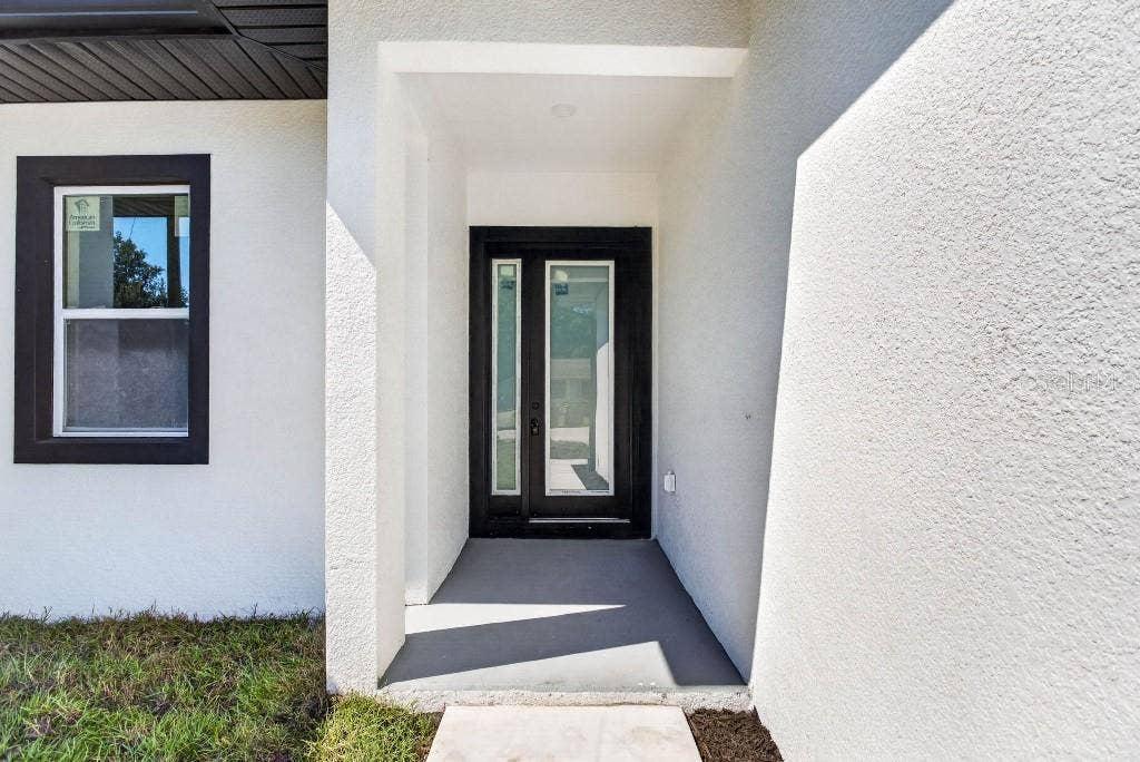 7812 N MULBERRY STREET, Tampa, FL 33604