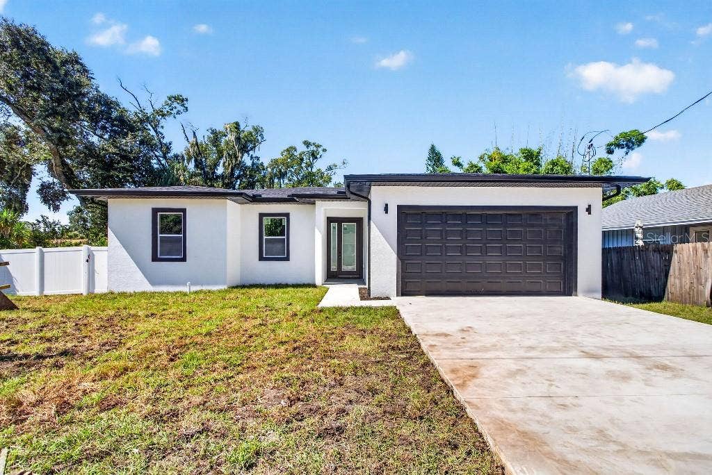 7812 N MULBERRY STREET, Tampa, FL 33604
