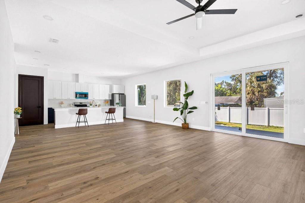 7812 N MULBERRY STREET, Tampa, FL 33604