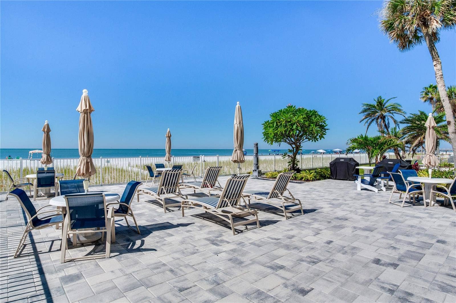 17400 GULF BOULEVARD, #B9, North Redington Beach, FL 33708 17400 GULF BOULEVARD, #B9, North Redington Beach, FL 33708