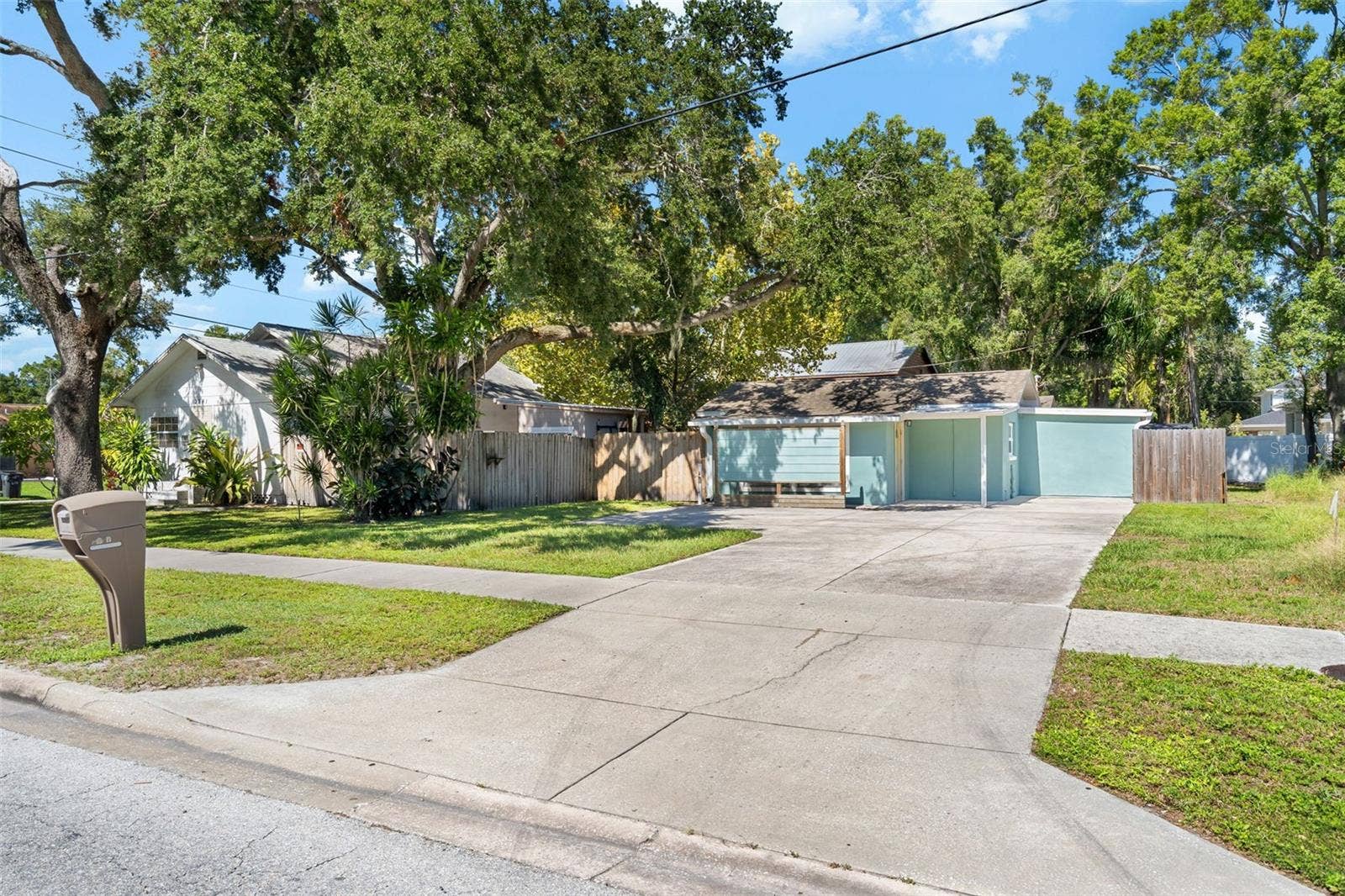 2927 62ND AVENUE N, St Petersburg, FL 33702 2927 62ND AVENUE N, St Petersburg, FL 33702