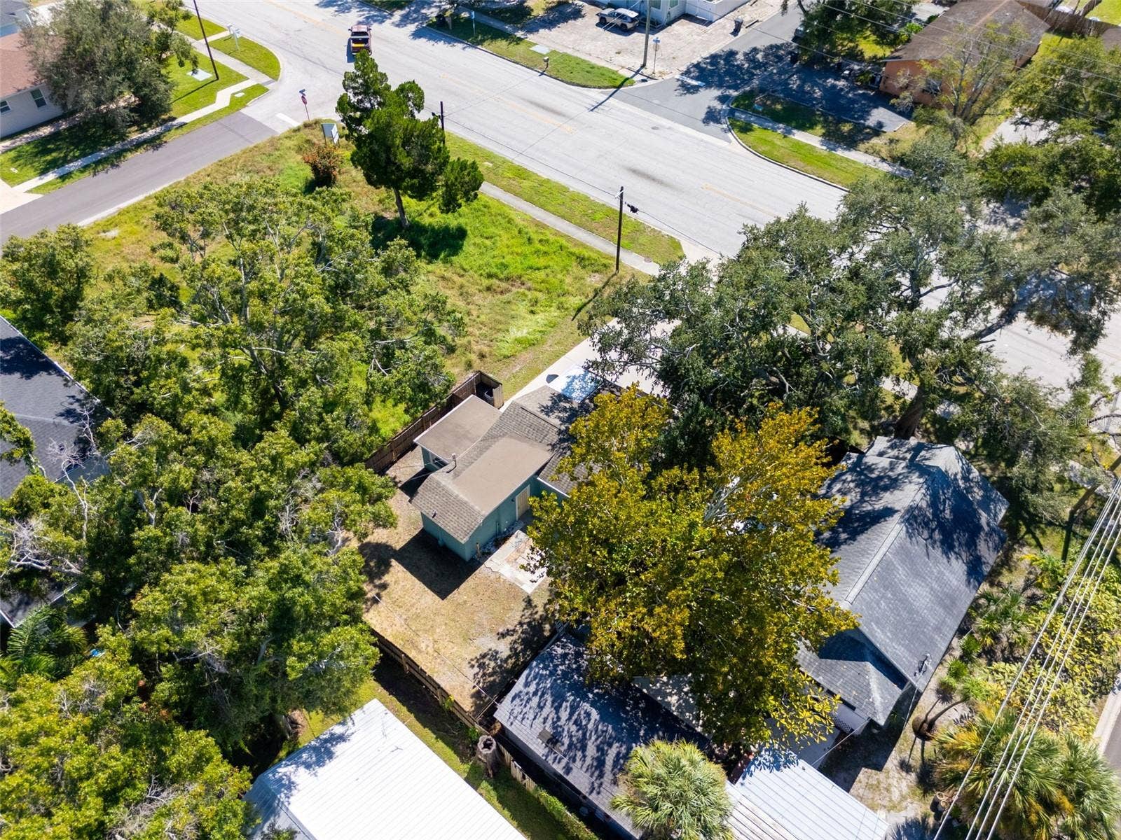 2927 62ND AVENUE N, St Petersburg, FL 33702 2927 62ND AVENUE N, St Petersburg, FL 33702