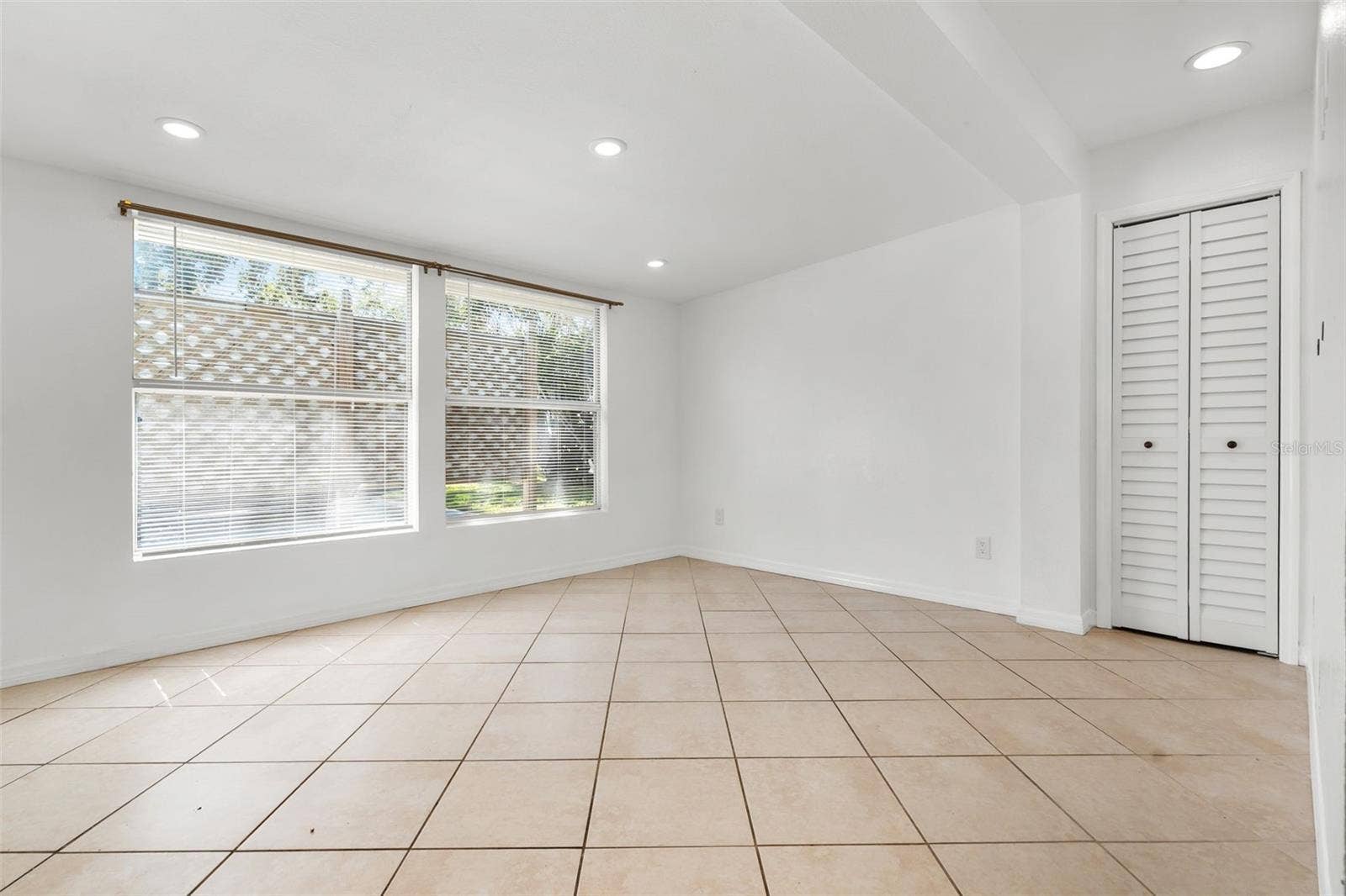 2927 62ND AVENUE N, St Petersburg, FL 33702 2927 62ND AVENUE N, St Petersburg, FL 33702