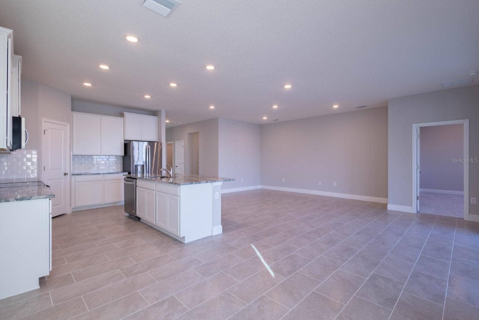 345 MANGROVE MANOR DRIVE, Apollo Beach, FL 33572 345 MANGROVE MANOR DRIVE, Apollo Beach, FL 33572
