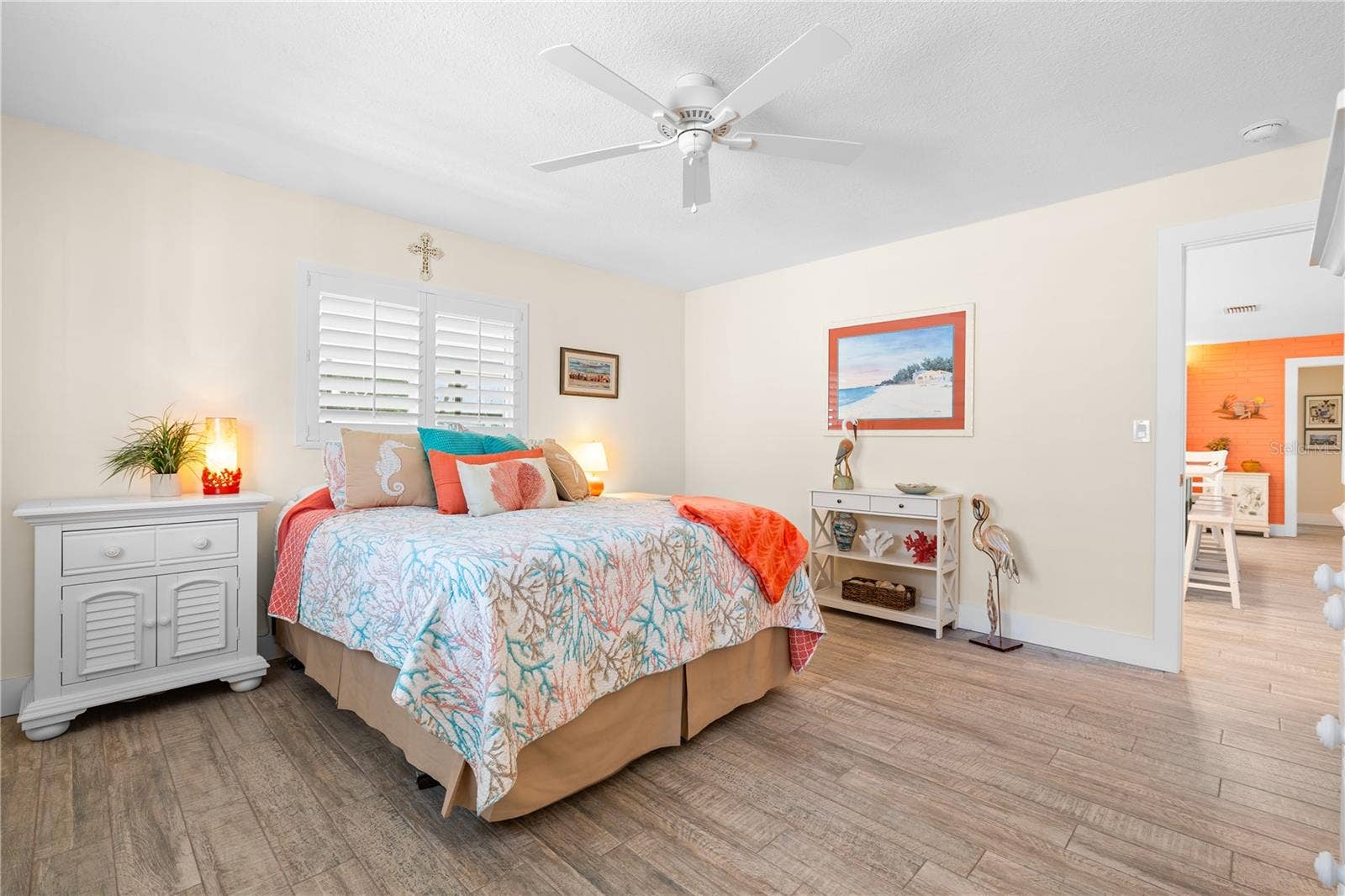 929 SANTA MONICA DRIVE, Dunedin, FL 34698 929 SANTA MONICA DRIVE, Dunedin, FL 34698