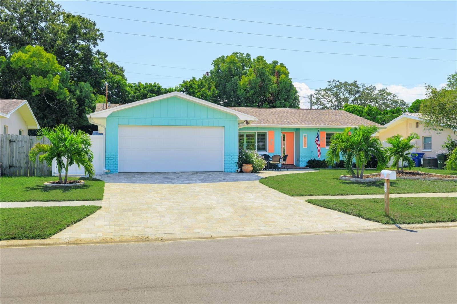 929 SANTA MONICA DRIVE, Dunedin, FL 34698 929 SANTA MONICA DRIVE, Dunedin, FL 34698
