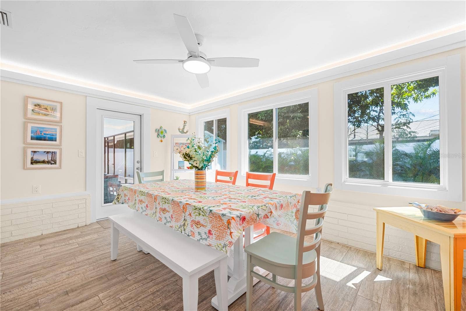 929 SANTA MONICA DRIVE, Dunedin, FL 34698 Dining Room.