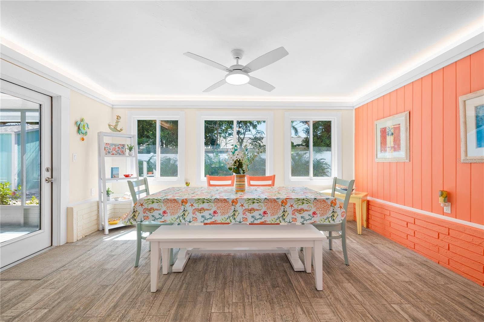 929 SANTA MONICA DRIVE, Dunedin, FL 34698 Dining Room.