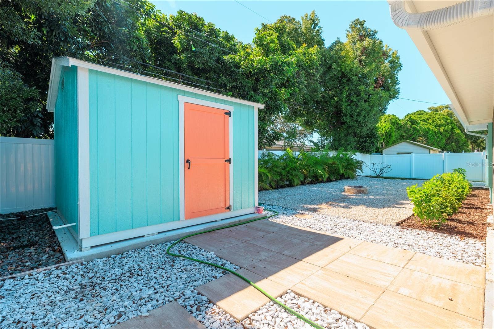 929 SANTA MONICA DRIVE, Dunedin, FL 34698 10x10 Tuff Shed.