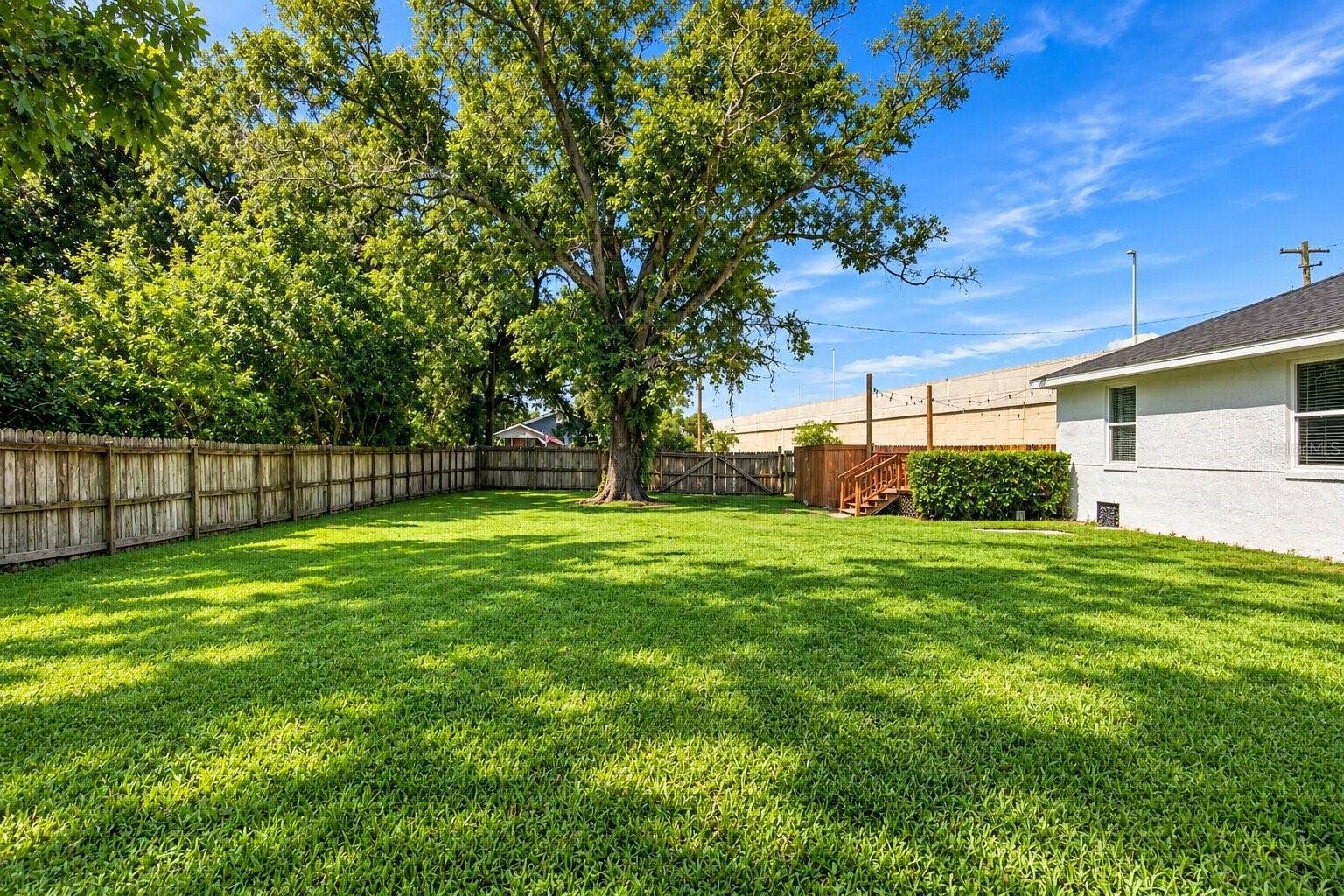4501 E 14TH AVENUE, Tampa, FL 33605 4501 E 14TH AVENUE, Tampa, FL 33605