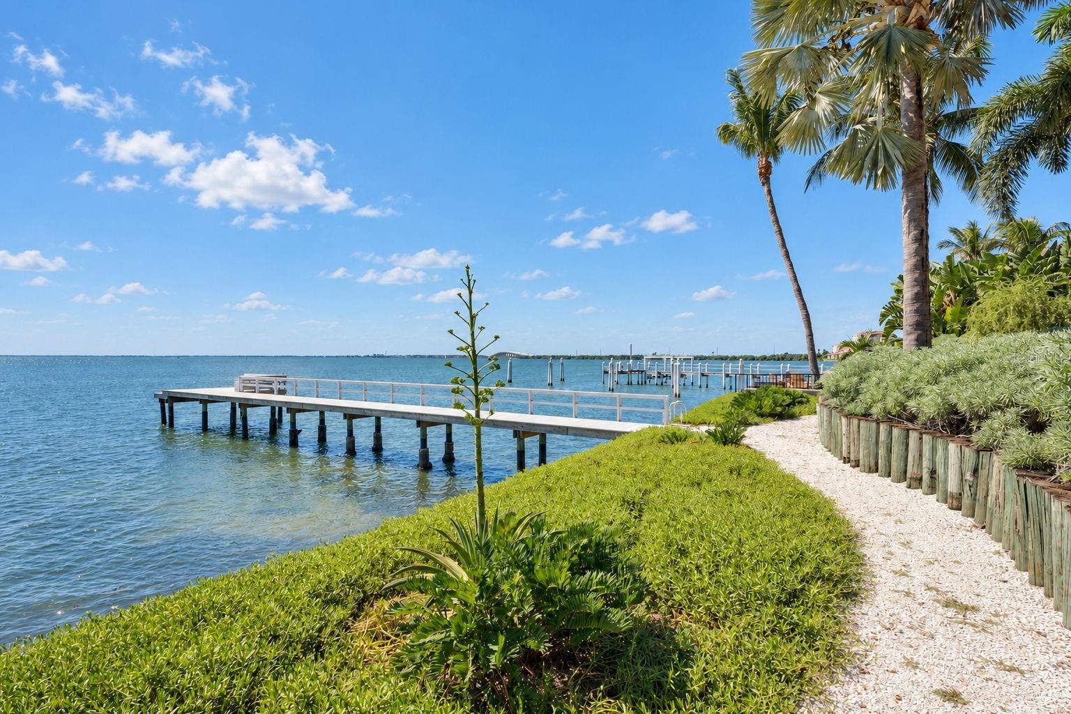 5370 62ND AVENUE S, St Petersburg, FL 33715 dock