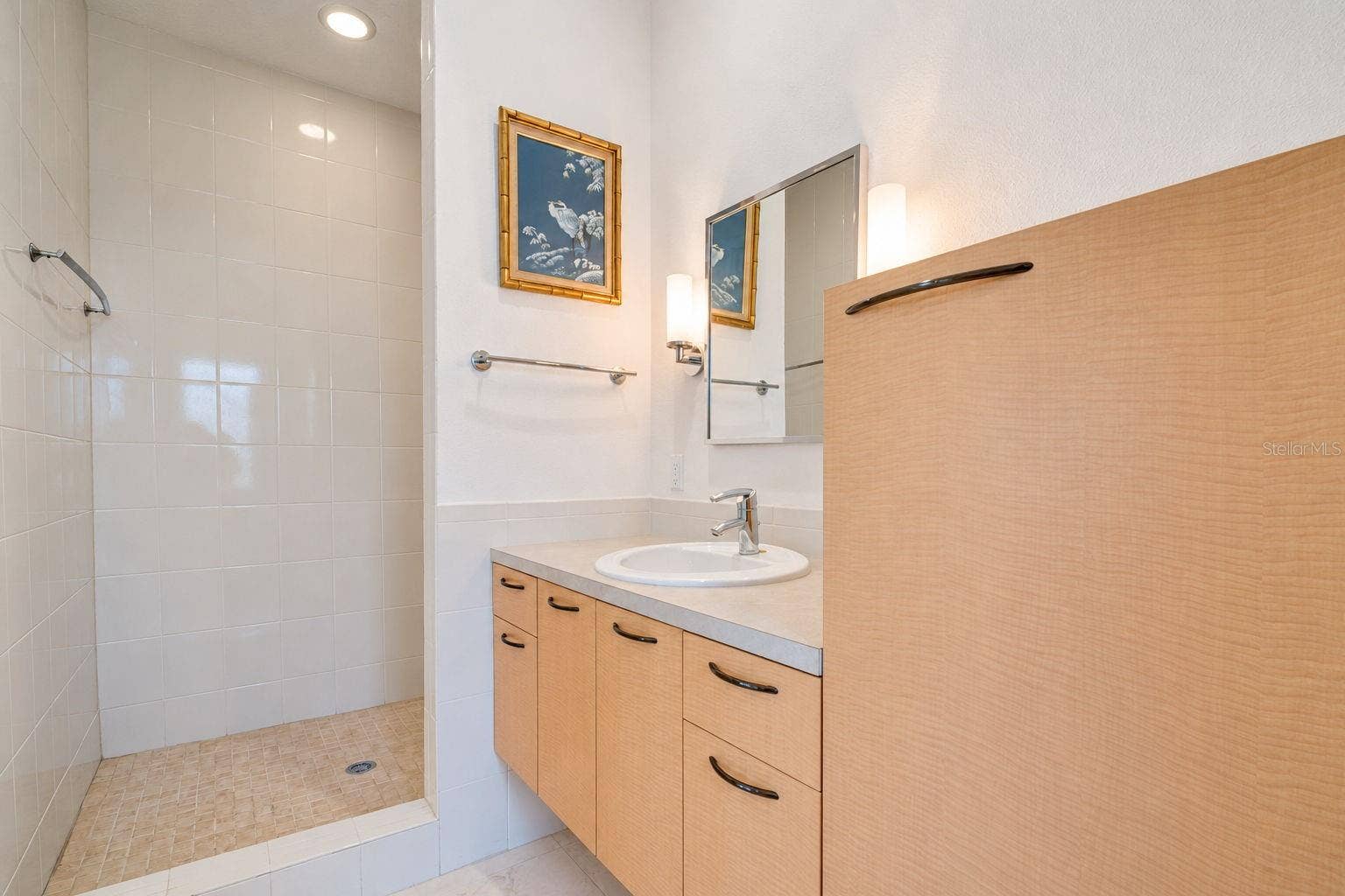 5370 62ND AVENUE S, St Petersburg, FL 33715 En-suite full bath for Bedroom 4/workshop