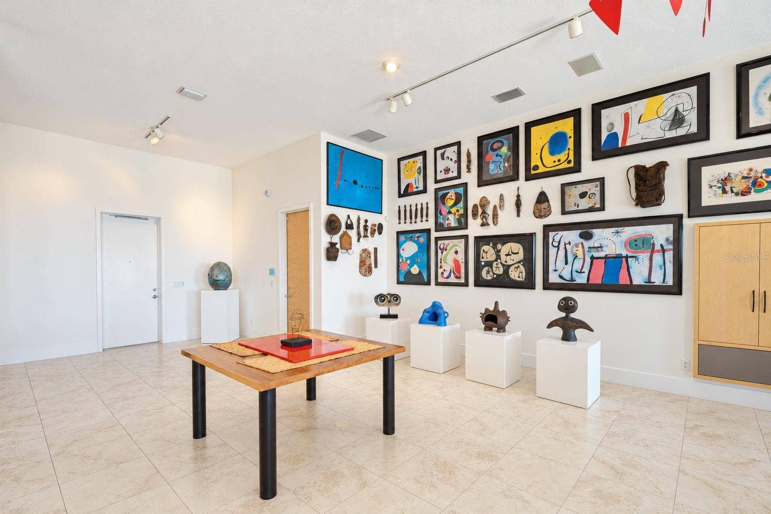5370 62ND AVENUE S, St Petersburg, FL 33715 entry/ great room