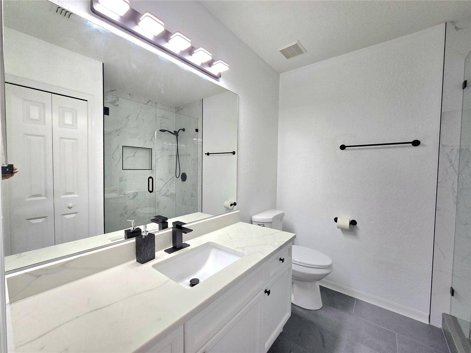13241 OPAL COURT, Largo, FL 33773 13241 OPAL COURT, Largo, FL 33773