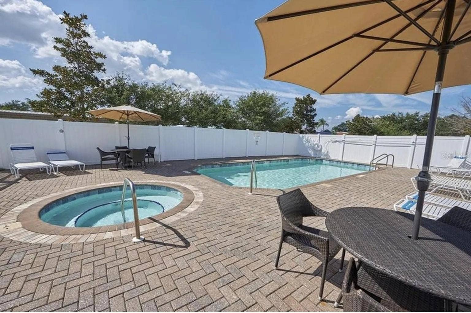 13241 OPAL COURT, Largo, FL 33773 13241 OPAL COURT, Largo, FL 33773