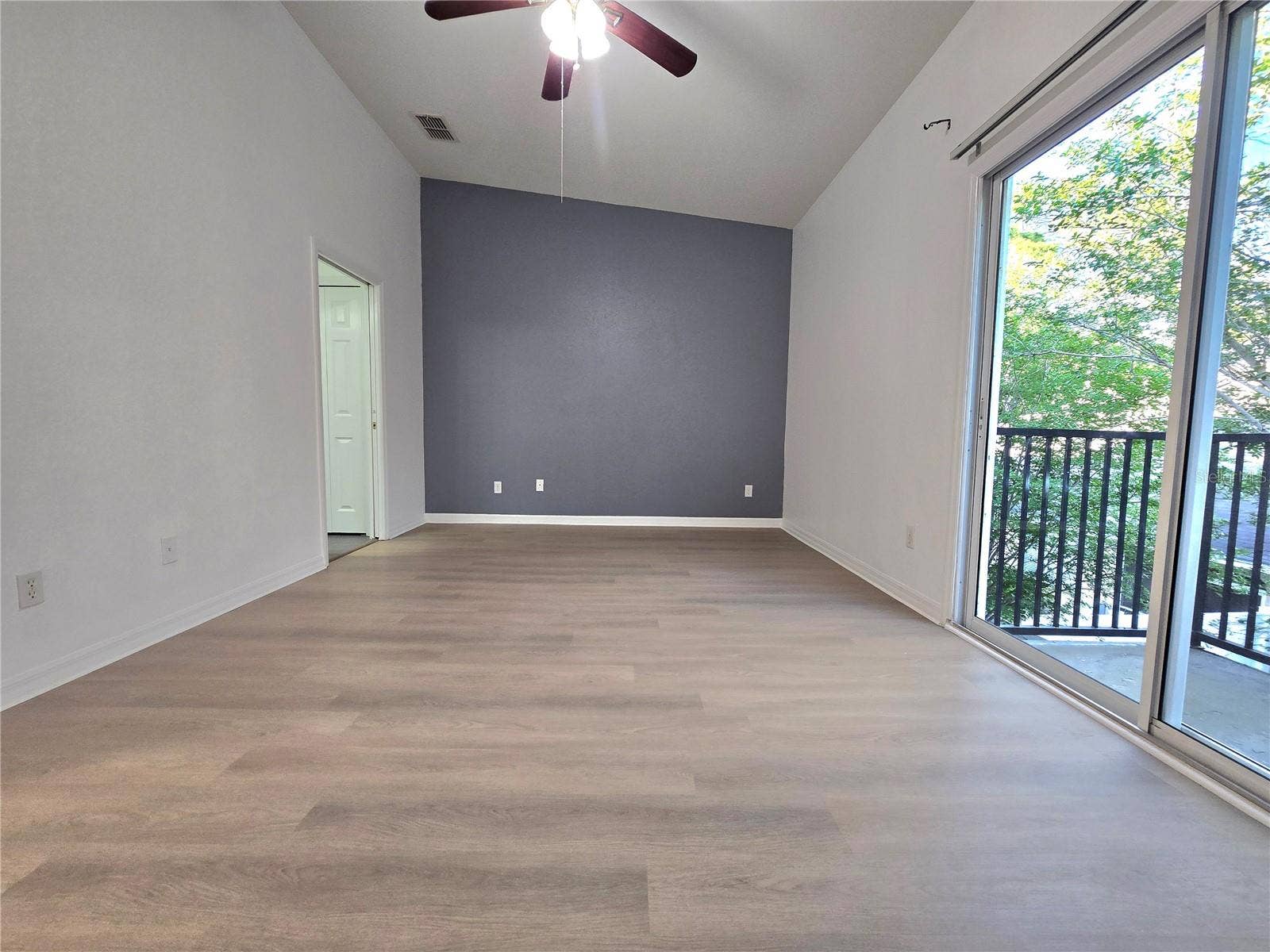 13241 OPAL COURT, Largo, FL 33773 13241 OPAL COURT, Largo, FL 33773