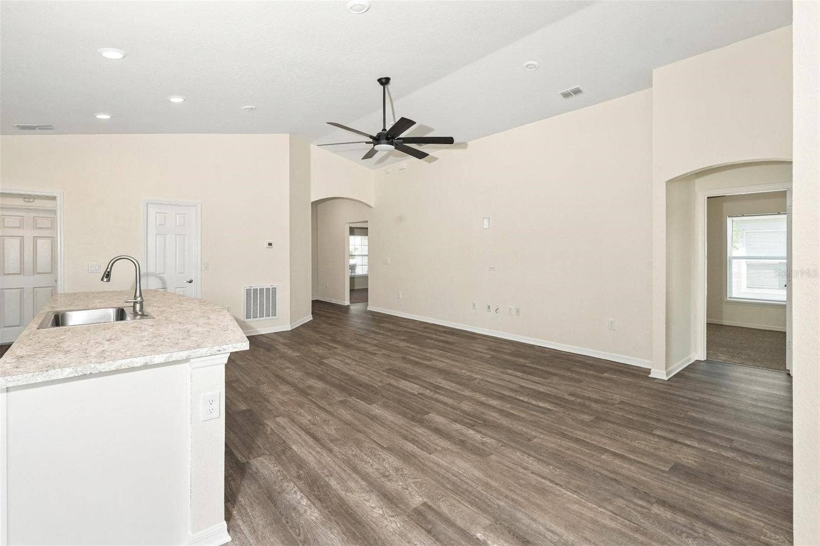 2021 HARVEST LANDING CIRCLE, Lakeland, FL 33810 2021 HARVEST LANDING CIRCLE, Lakeland, FL 33810